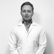 MUDr. Ruslan Araslanov
