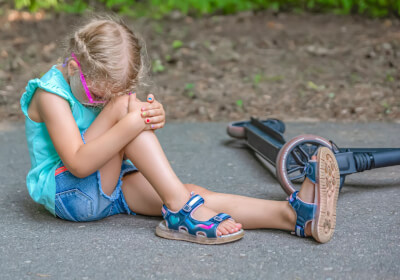 Summer Injuries That Kids Get: When Home Treatment Is Enough and When to See a Doctor